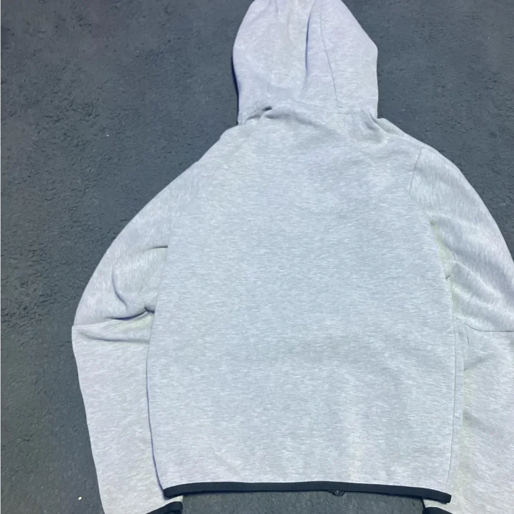 Nike tech - Picture 4 of 4